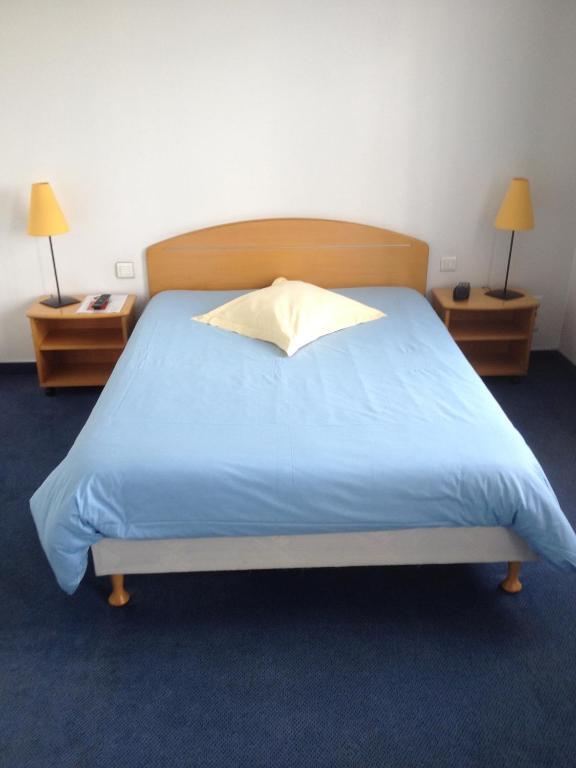 Amadeus Hotel Sarreguemines Quarto foto